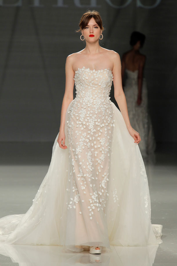 ilovebrides.pt_Demetrios 2018_Barcelona Bridal Fashion Week 2017